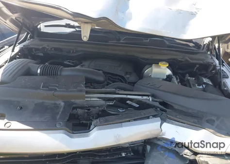 2021 Ram 1500 Laramie 4X4 5'7 Box из США, поврежденный, VIN 1C6SRFJT3MN764080